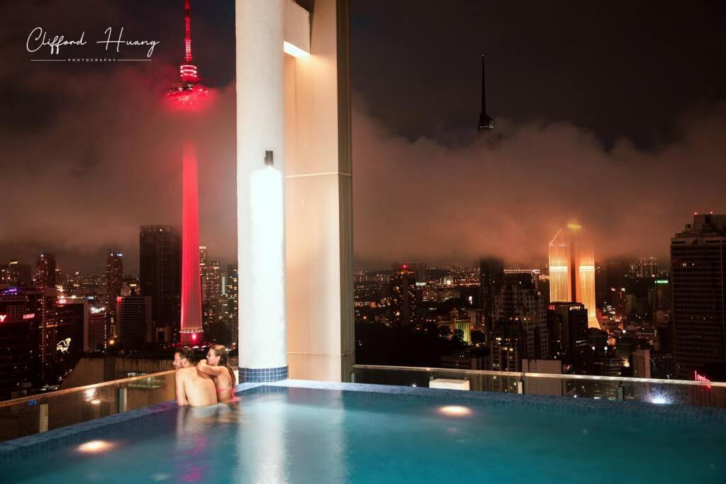 The Colony By Infinitum Best Pool View Klcc Trx Merdeka 118 Kl Tower Kuala Lumpur Dış mekan fotoğraf
