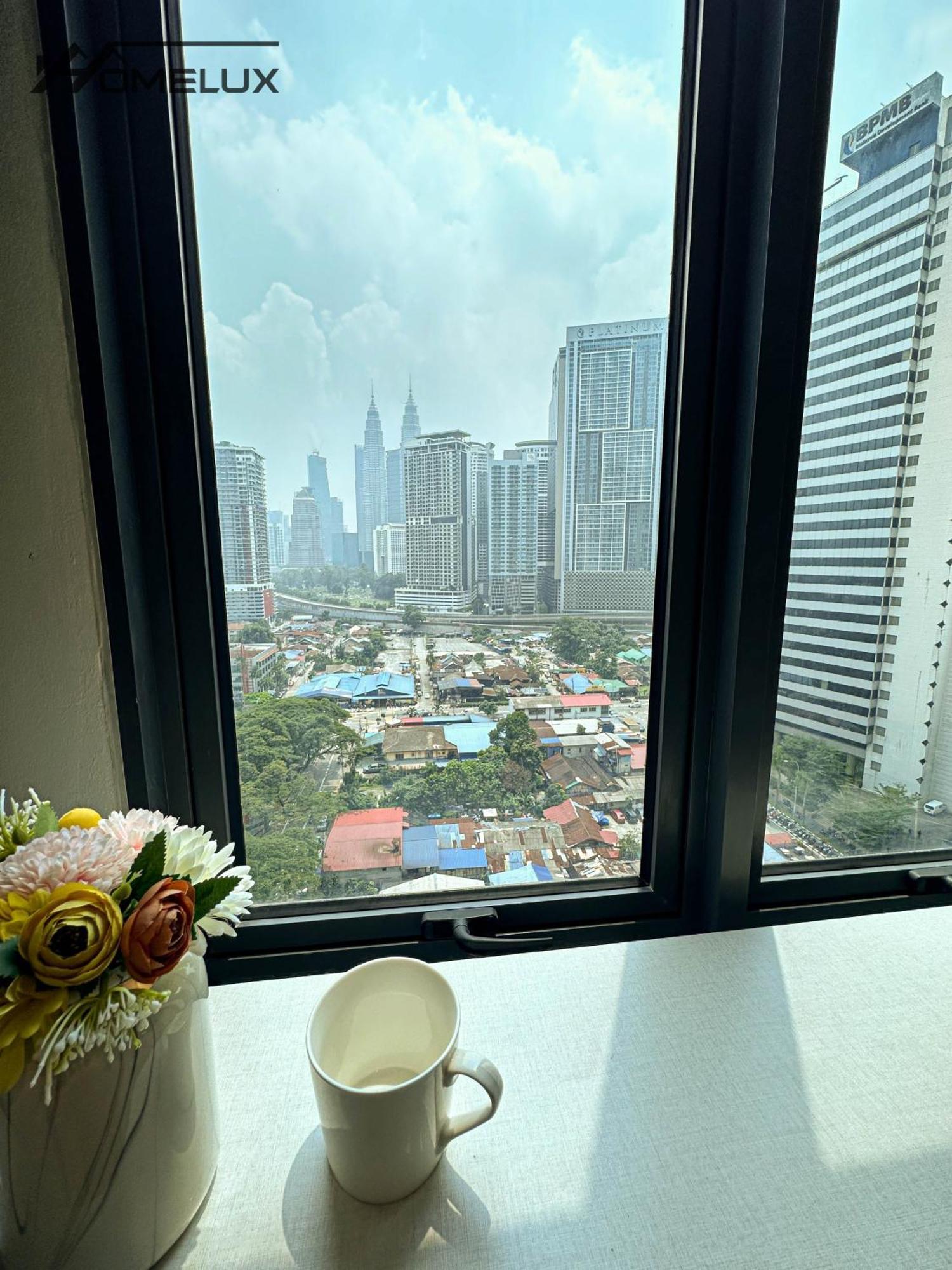 The Colony By Infinitum Best Pool View Klcc Trx Merdeka 118 Kl Tower Kuala Lumpur Dış mekan fotoğraf